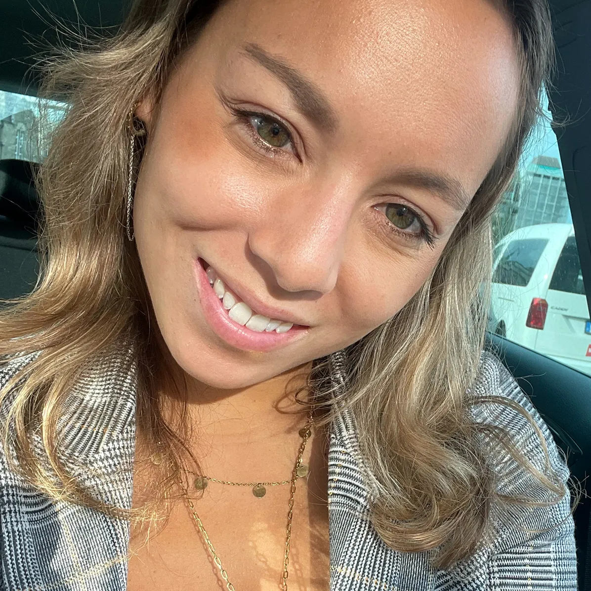 A description of my image.